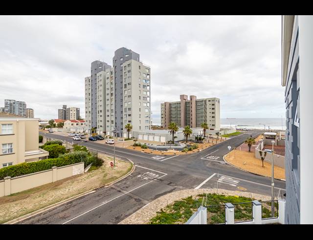 2 BEDROOM APARTMENT TO LET IN TABLE VIEW